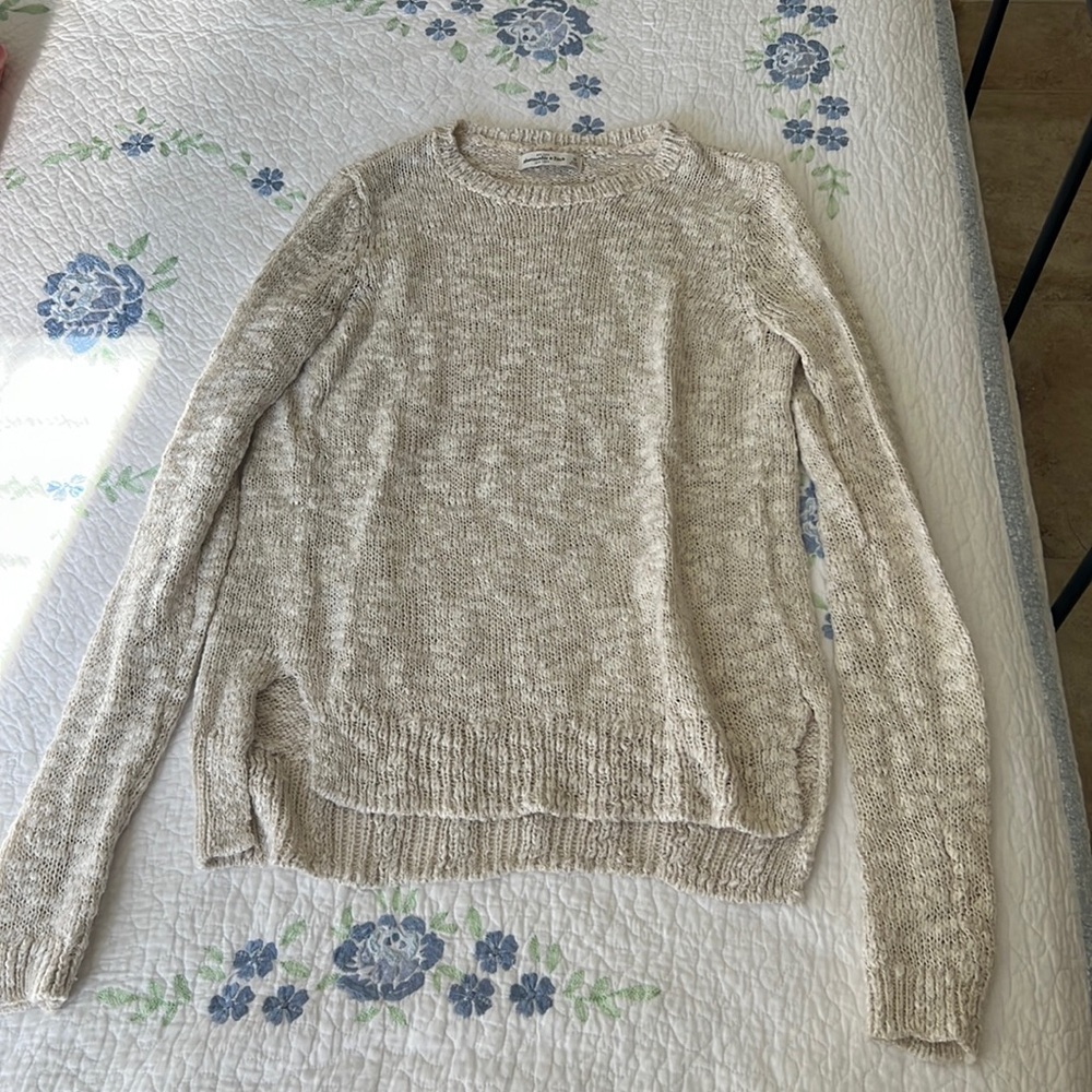 Super Soft Abercrombie Sweater - image 1